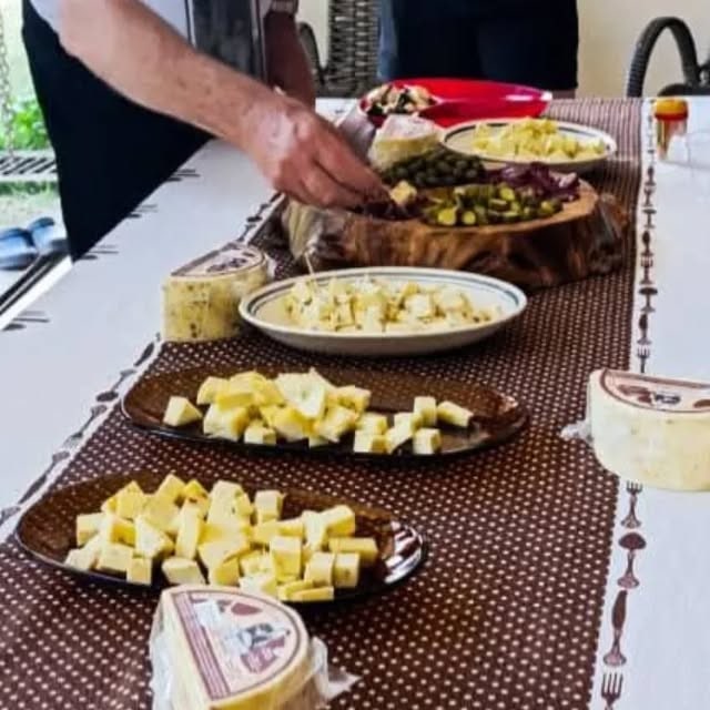 Mesa de degustação de queijos Nono Pedro